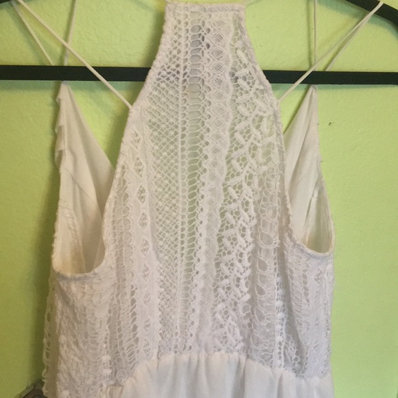 White dress - Picture 4 of 7